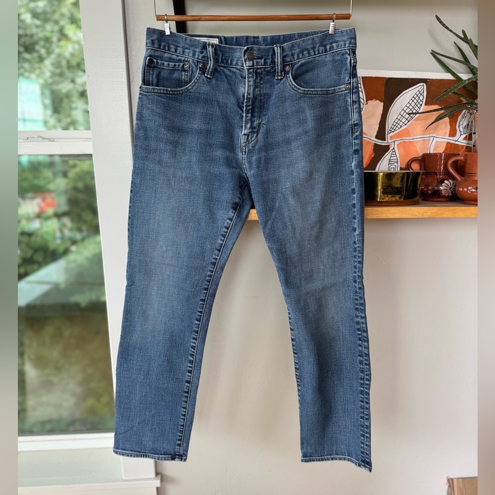 Vintage GAP Medium Blue Straight Leg Jeans Size 30 x 28